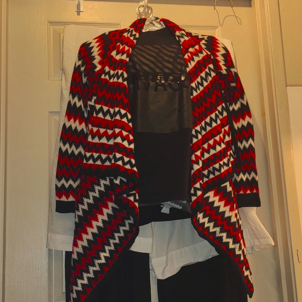 Alison Andrews Sport Red Chevron Cowl Neck Cardigan M